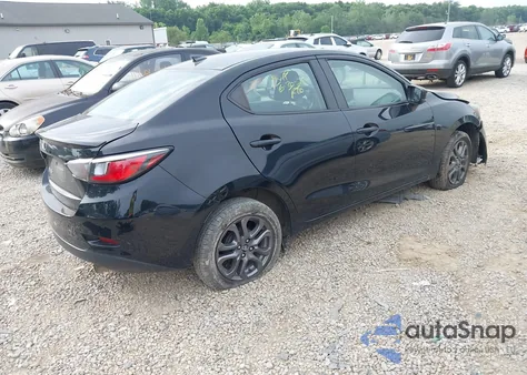 2019 Toyota Yaris Le z USA, uszkodzony, nr VIN 3MYDLBYV7KY509050